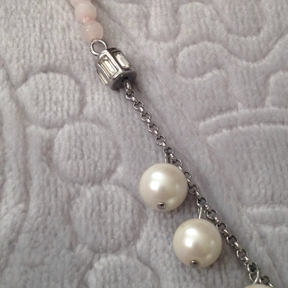 20 in Ann Taylor faux pearl necklace